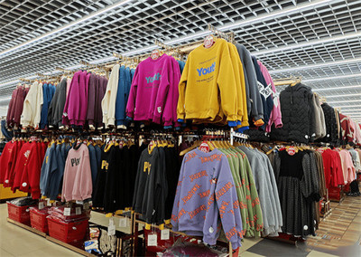 萬客來服裝超市